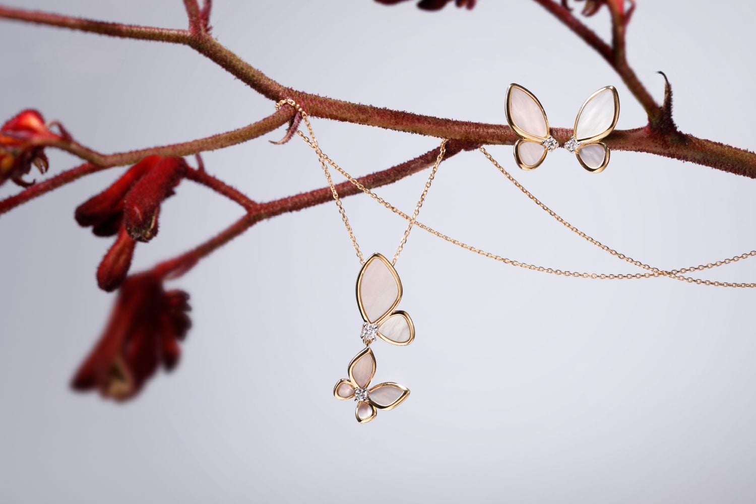 ‘MARIPOSA’ inlay stones jewelry/『マリポーサ』蝶のネックレスとピアス ‘MARIPOSA’ inlay stones jewelry/『マリポーサ』蝶のネックレスとピアス