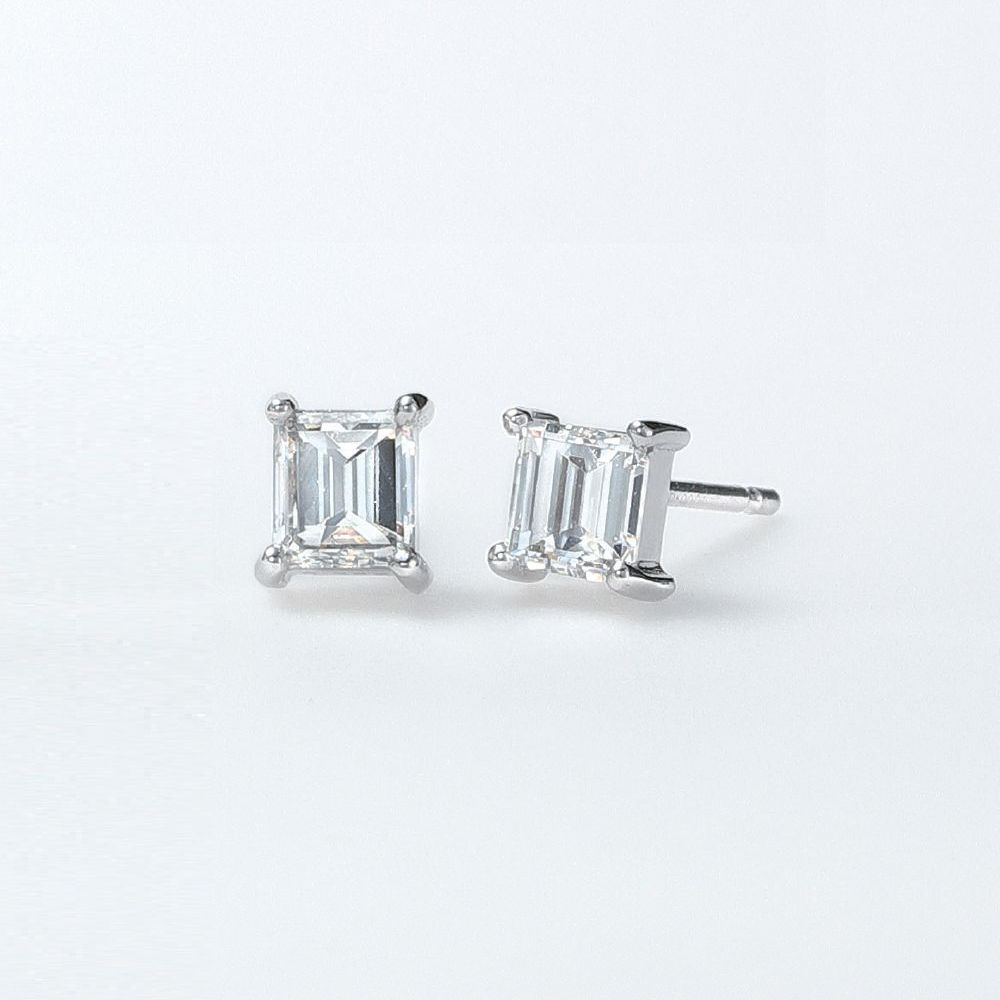 おばあ様の指輪をネックレスとピアスに-After-3 おばあ様の指輪をネックレスとピアスに-After-3