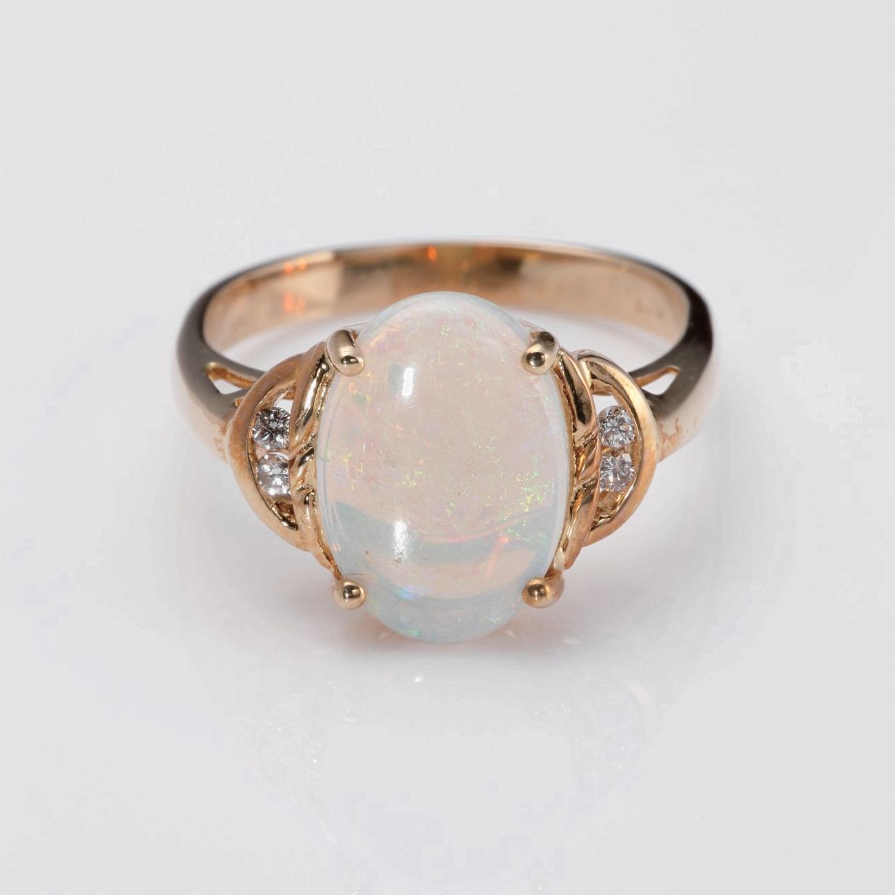 おばあ様の指輪をペンダントトップに-Before おばあ様の指輪をペンダントトップに-Before